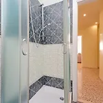 Domus 68 - With Terrace Апартаменты *
