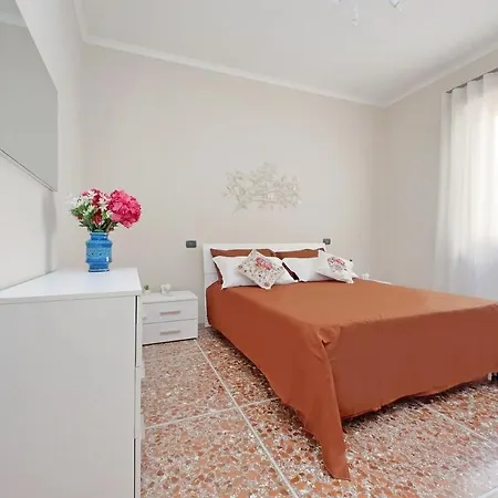 Apartamento Domus 68 - With Terrace Roma