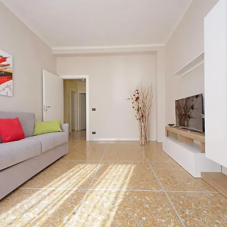 Domus 68 - With Terrace